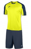 Equipaciones JOMA - Equipación Essential